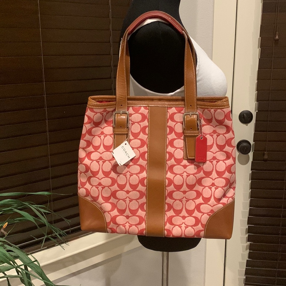 COACH New Vintage Shoulder Bag Signature Pink and Tan Tote with Dust Bag